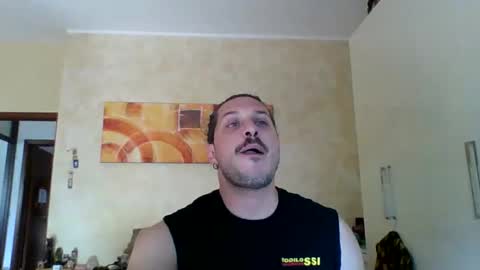 Snapshot of matteushh87 chatting on May 2026 10:23:02 AM matteushh87 online show from May 2026 10:23:02 AM