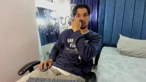 mattfiore online show from November 2025 10:58:02 AM