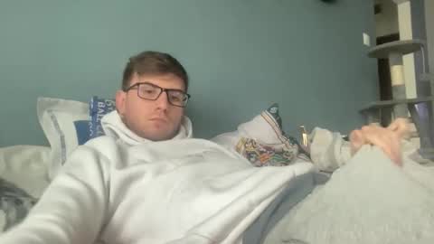 Snapshot of matthd21 chatting on September 2025 12:53:01 PM matthd21 online show from September 2025 12:53:01 PM