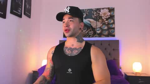 Snapshot of matthew_colee chatting on May 2026 03:35:01 AM Matthew INDEPENDENT MODEL online show from May 2026 03:35:01 AM