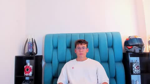 matthew online show from September 2025 07:58:01 PM