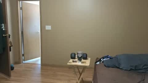 Snapshot of matthewhusby chatting on September 2025 09:38:01 PM MH online show from September 2025 09:38:01 PM