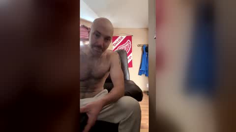 MH online show from March 2026 08:23:02 PM