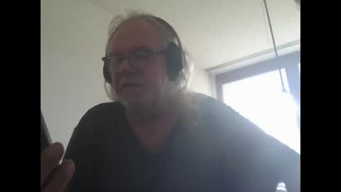 Snapshot of matthy60 chatting on September 2025 08:48:01 AM Matthias online show from September 2025 08:48:01 AM