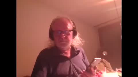 Snapshot of matthy60 chatting on September 2025 03:08:02 AM Matthias online show from September 2025 03:08:02 AM