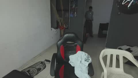 mattias     online show from February 2025 02:29:02 AM