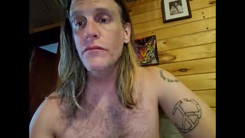 Snapshot of mattman82666 chatting on March 2025 06:00:02 PM mattman82666 online show from March 2025 06:00:02 PM