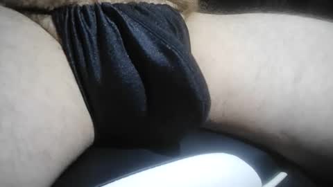 Hairy Bud online show from November 2025 04:58:02 PM