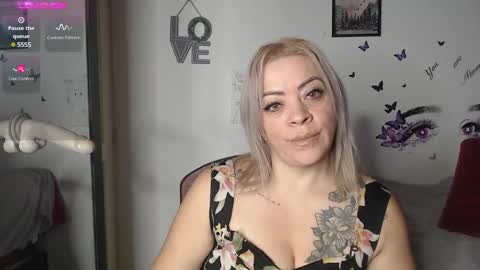 Mature liaa online show from February 2025 12:05:02 PM
