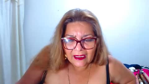 Snapshot of maturehot649 chatting on November 2025 02:26:01 AM maturehot649 online show from November 2025 02:26:01 AM