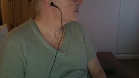 Snapshot of maturehotman chatting on March 2025 07:54:01 PM maturehotman online show from March 2025 07:54:01 PM