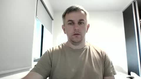Snapshot of matureontheedge chatting on May 2026 05:57:02 AM matureontheedge online show from May 2026 05:57:02 AM