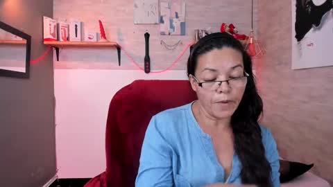 Snapshot of maturepure_ chatting on December 2025 08:04:02 PM maturepure_ online show from December 2025 08:04:02 PM