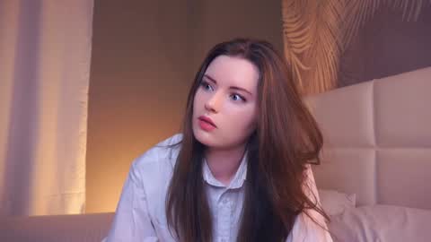 Snapshot of maudhaskell chatting on January 2025 07:18:01 PM Lily online show from January 2025 07:18:01 PM