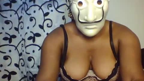 maureen2026 online show from March 2026 02:17:02 AM