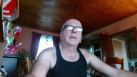 Maurice online show from December 2024 12:46:02 PM