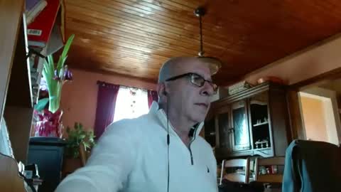 Maurice online show from January 2025 03:50:01 PM