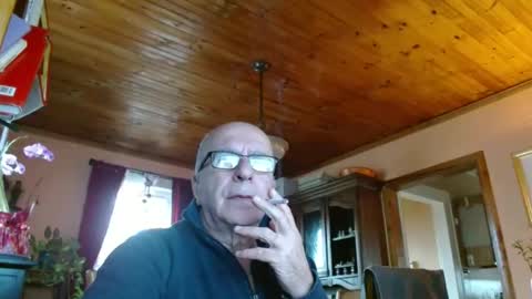 Maurice online show from January 2025 03:33:01 PM