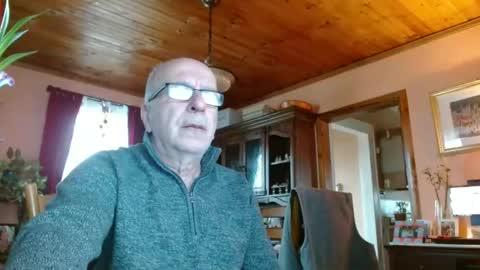 Maurice online show from February 2025 02:20:01 PM