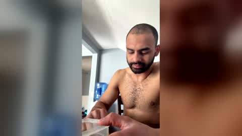 maurocardella4 online show from April 2026 03:27:01 PM