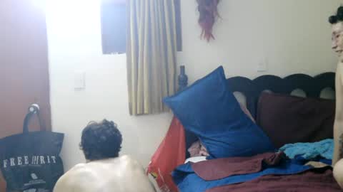 Snapshot of mauroluxandra chatting on June 2026 05:12:01 AM mauroluxandra online show from June 2026 05:12:01 AM