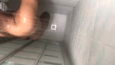 mauroo2025 online show from November 2025 09:15:01 PM