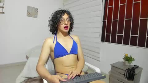 Snapshot of maverick_angel chatting on June 2026 02:41:01 PM Maverick online show from June 2026 02:41:01 PM