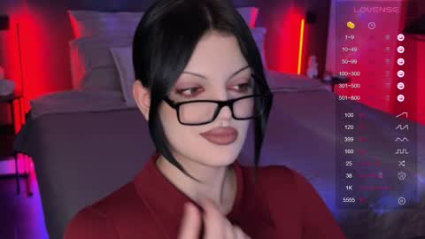 Snapshot of mavis_crystal chatting on November 2025 11:29:01 PM Mavis online show from November 2025 11:29:01 PM