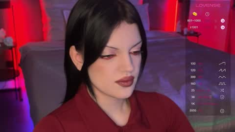 Snapshot of mavis_crystal chatting on December 2025 08:59:02 PM Mavis online show from December 2025 08:59:02 PM