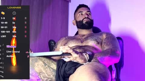 max__prada online show from October 2025 12:55:01 AM