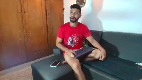 Snapshot of max_ashley_mds chatting on December 2025 01:39:02 PM Max Ashley online show from December 2025 01:39:02 PM