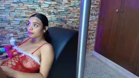 Snapshot of max_ashley_mds chatting on February 2026 01:40:01 PM Max Ashley online show from February 2026 01:40:01 PM