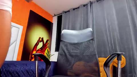 Snapshot of max_carter2 chatting on January 2026 11:19:02 PM max_carter2 online show from January 2026 11:19:02 PM