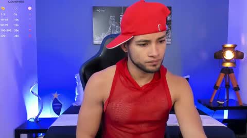 Max Conor online show from October 2025 02:03:02 PM