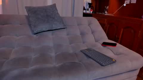 Snapshot of max_dic1 chatting on January 2025 04:02:01 PM max D. online show from January 2025 04:02:01 PM