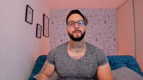 Snapshot of max_dic1 chatting on March 2026 01:16:01 PM max D. online show from March 2026 01:16:01 PM