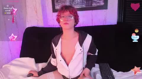 Snapshot of max_lover1 chatting on February 2025 03:38:01 PM Max lover1 online show from February 2025 03:38:01 PM