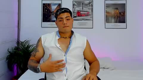 MAX MIULLER online show from October 2025 01:50:02 AM