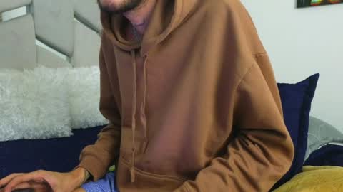 Max Taylor online show from April 2026 07:45:01 AM