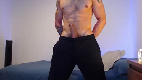 max_xl_ online show from November 2025 01:18:01 AM