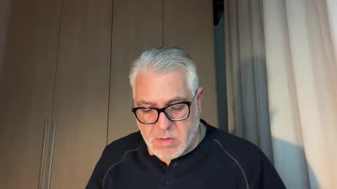 maxbillo online show from March 2026 09:52:01 PM