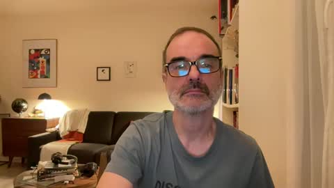 Max Mikado online show from January 2025 06:36:02 PM