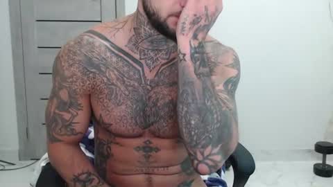 Snapshot of maxi_foxxx chatting on June 2026 07:01:02 AM Maximus Fox online show from June 2026 07:01:02 AM