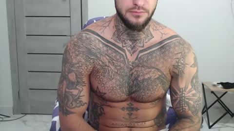 Snapshot of maxi_foxxx chatting on June 2026 06:16:02 AM Maximus Fox online show from June 2026 06:16:02 AM