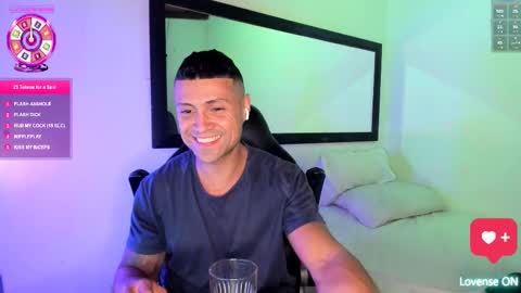 Snapshot of maxi_mux1 chatting on October 2025 04:59:01 AM MAXI      online show from October 2025 04:59:01 AM