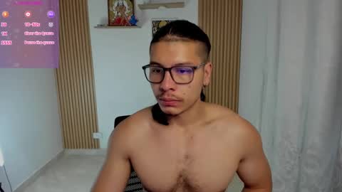 Mikael online show from February 2025 10:12:02 AM