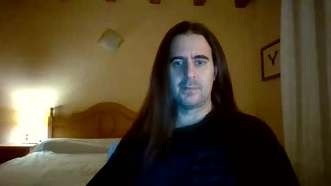 Snapshot of maxim_moment chatting on May 2026 09:42:02 PM Maxim online show from May 2026 09:42:02 PM