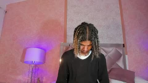 maxim online show from March 2025 03:00:01 AM