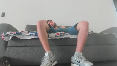 Snapshot of maximo__77 chatting on November 2025 08:19:01 PM maximo__77 online show from November 2025 08:19:01 PM