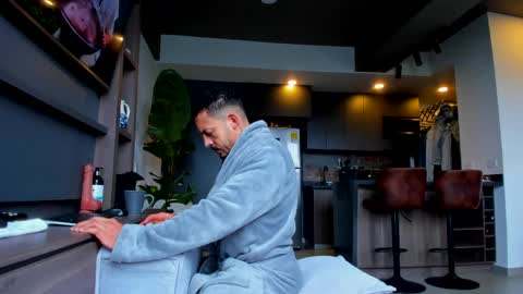 maximo_and_marcelo online show from April 2026 12:08:02 PM